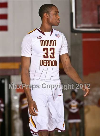 Thumbnail 2 in Clarkstown North vs Mt. Vernon (Section 1 Class AA 1st Round) photogallery.