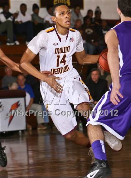 Thumbnail 3 in Clarkstown North vs Mt. Vernon (Section 1 Class AA 1st Round) photogallery.