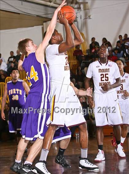 Thumbnail 2 in Clarkstown North vs Mt. Vernon (Section 1 Class AA 1st Round) photogallery.