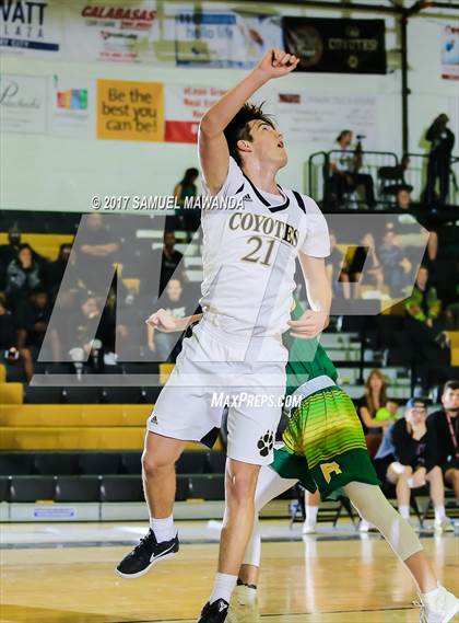 Thumbnail 1 in  Calabasas vs  Royal (West Valley Tip-Off) photogallery.