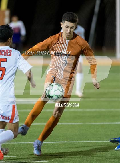 Thumbnail 2 in Gonzales @ Jones photogallery.