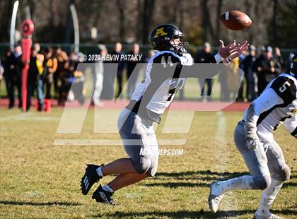 Thumbnail 2 in Amity Regional @ North Haven photogallery.