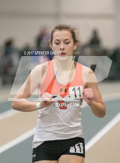 Thumbnail 1 in NC Runners Holiday Invitational photogallery.