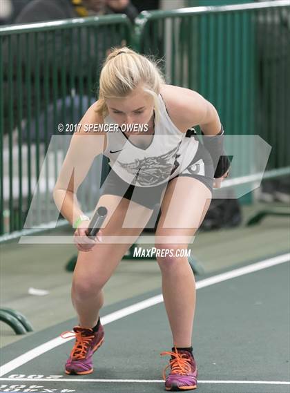 Thumbnail 1 in NC Runners Holiday Invitational photogallery.