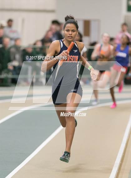 Thumbnail 3 in NC Runners Holiday Invitational photogallery.