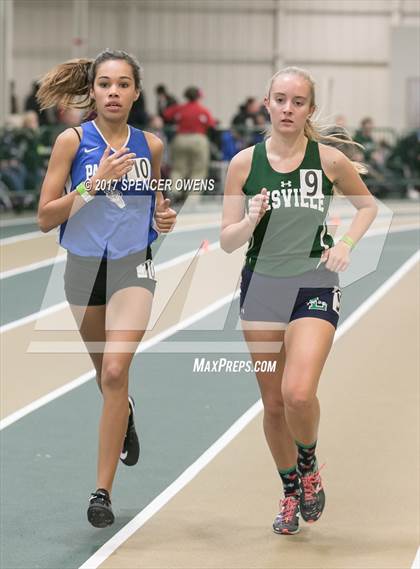 Thumbnail 3 in NC Runners Holiday Invitational photogallery.