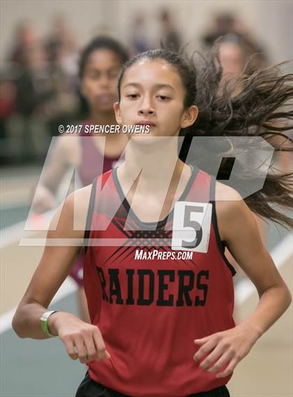 Thumbnail 3 in NC Runners Holiday Invitational photogallery.