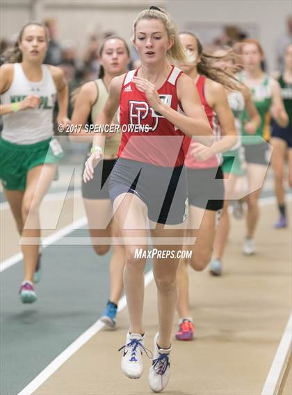 Thumbnail 3 in NC Runners Holiday Invitational photogallery.