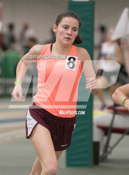 Thumbnail 1 in NC Runners Holiday Invitational photogallery.