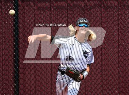 Thumbnail 1 in Bigelow vs. Woodlawn (AAA 2A State Final) photogallery.