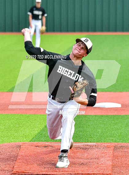 Thumbnail 1 in Bigelow vs. Woodlawn (AAA 2A State Final) photogallery.