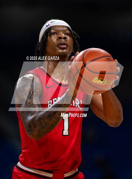 Thumbnail 2 in Duncanville vs. Bellaire (UIL 6A Basketball Division I Final) photogallery.