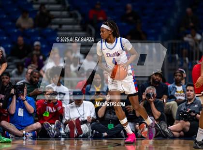 Thumbnail 3 in Duncanville vs. Bellaire (UIL 6A Basketball Division I Final) photogallery.