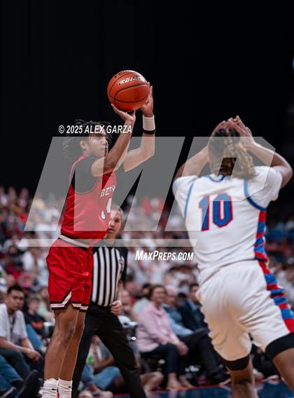 Thumbnail 2 in Duncanville vs. Bellaire (UIL 6A Basketball Division I Final) photogallery.
