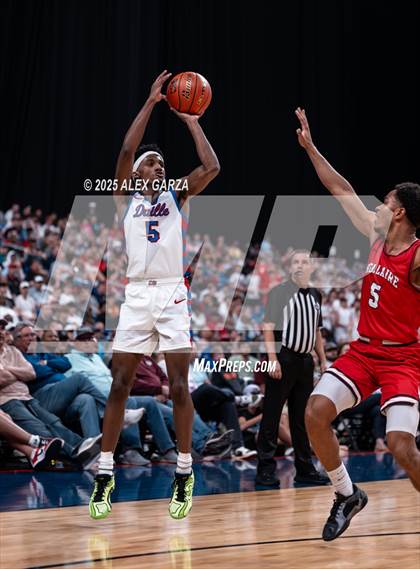 Thumbnail 2 in Duncanville vs. Bellaire (UIL 6A Basketball Division I Final) photogallery.