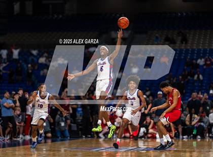 Thumbnail 2 in Duncanville vs. Bellaire (UIL 6A Basketball Division I Final) photogallery.