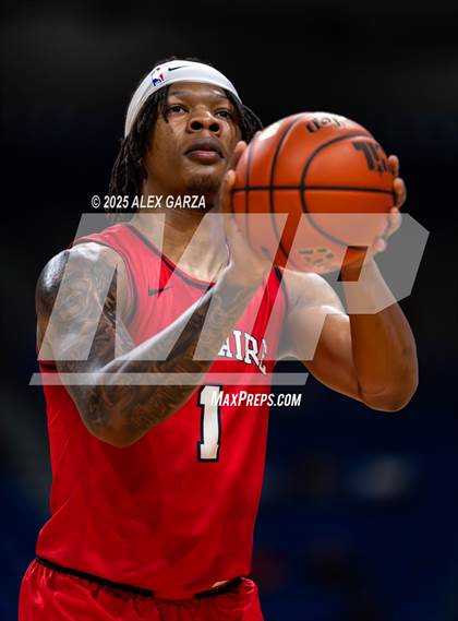 Thumbnail 2 in Duncanville vs. Bellaire (UIL 6A Basketball Division I Final) photogallery.