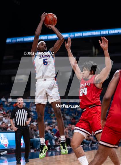 Thumbnail 2 in Duncanville vs. Bellaire (UIL 6A Basketball Division I Final) photogallery.