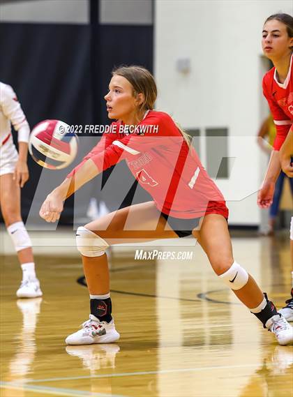Thumbnail 3 in Pottsboro vs. Denison  (Denison Invitational Showcase) photogallery.