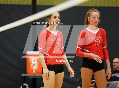 Thumbnail 2 in Pottsboro vs. Denison  (Denison Invitational Showcase) photogallery.
