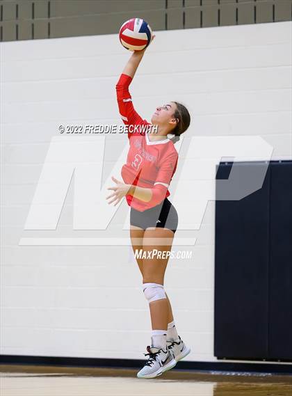 Thumbnail 3 in Pottsboro vs. Denison  (Denison Invitational Showcase) photogallery.