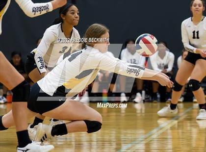 Thumbnail 2 in Pottsboro vs. Denison  (Denison Invitational Showcase) photogallery.