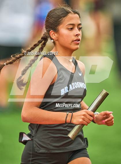 Thumbnail 1 in CCISD Ruben C Jordan Relays (Distance Medley Relay) photogallery.