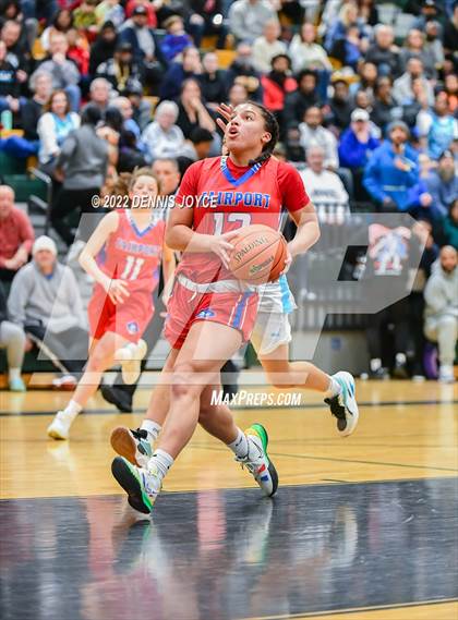 Thumbnail 3 in Bishop Kearney vs Fairport (NYSPHSAA Section 5 Class AA Final) photogallery.