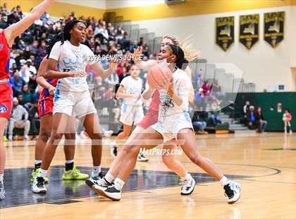 Thumbnail 3 in Bishop Kearney vs Fairport (NYSPHSAA Section 5 Class AA Final) photogallery.