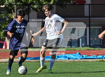 Thumbnail 3 in Green Mountain vs Lincoln photogallery.