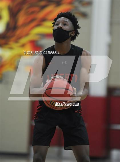 Thumbnail 1 in Liberty @ Chaparral photogallery.