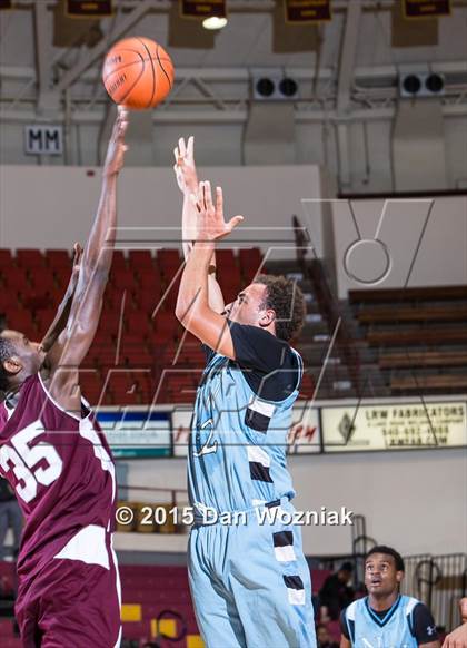 Thumbnail 2 in New Way Christian Academy vs. Sunrise Christian Academy (Fantasy of Lights) photogallery.