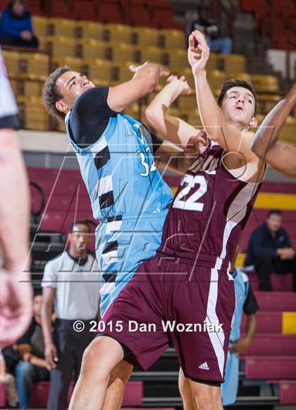 Thumbnail 2 in New Way Christian Academy vs. Sunrise Christian Academy (Fantasy of Lights) photogallery.