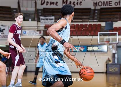 Thumbnail 2 in New Way Christian Academy vs. Sunrise Christian Academy (Fantasy of Lights) photogallery.