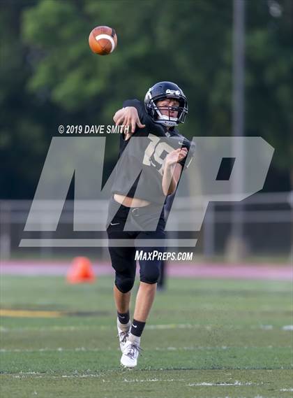 Thumbnail 3 in L'Anse Creuse North vs. Grosse Pointe North photogallery.