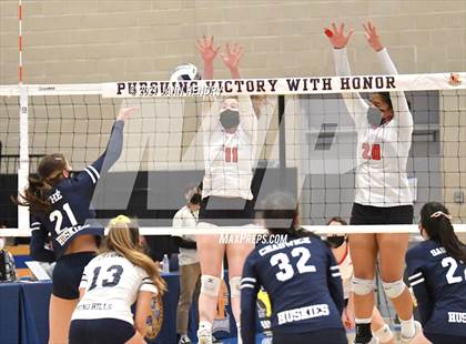 Thumbnail 2 in Carondelet @ Chino Hills (CIF State D3 Final) photogallery.