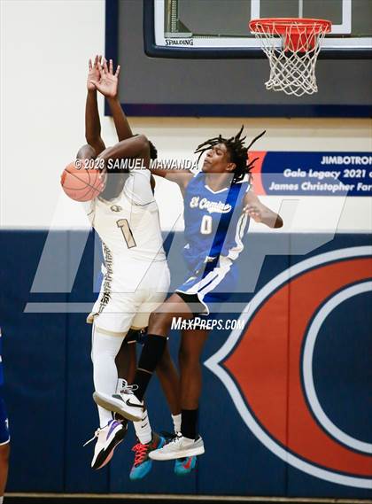 Thumbnail 3 in El Camino Real vs Knight (8th Annual West Valley Tip-Off Classic) photogallery.