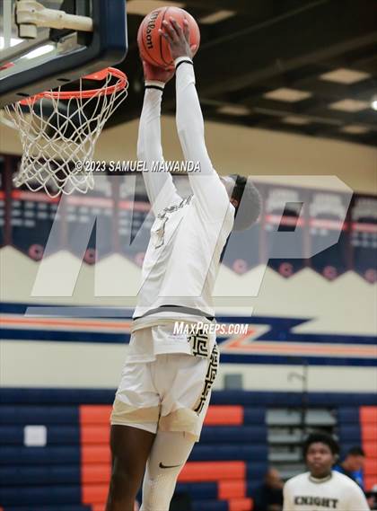Thumbnail 1 in El Camino Real vs Knight (8th Annual West Valley Tip-Off Classic) photogallery.