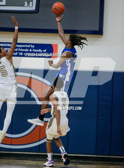 Thumbnail 2 in El Camino Real vs Knight (8th Annual West Valley Tip-Off Classic) photogallery.
