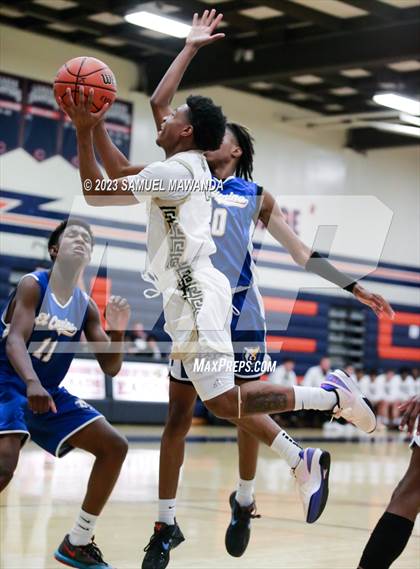 Thumbnail 1 in El Camino Real vs Knight (8th Annual West Valley Tip-Off Classic) photogallery.