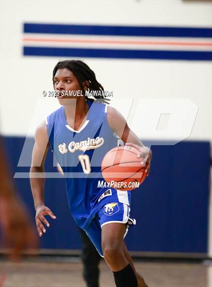 Thumbnail 1 in El Camino Real vs Knight (8th Annual West Valley Tip-Off Classic) photogallery.