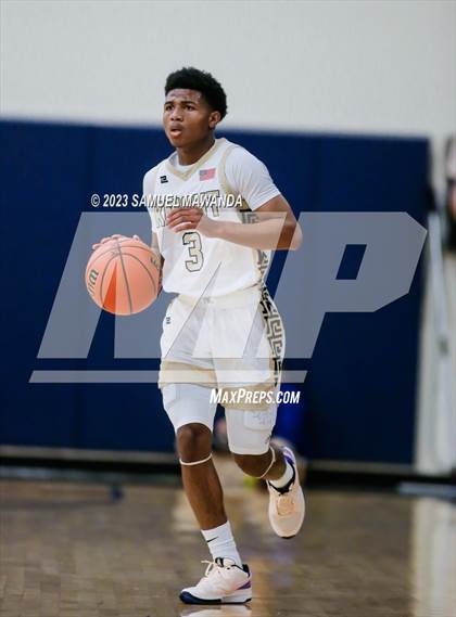 Thumbnail 3 in El Camino Real vs Knight (8th Annual West Valley Tip-Off Classic) photogallery.