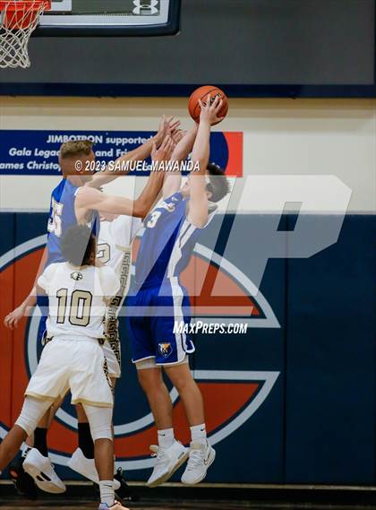 Thumbnail 2 in El Camino Real vs Knight (8th Annual West Valley Tip-Off Classic) photogallery.