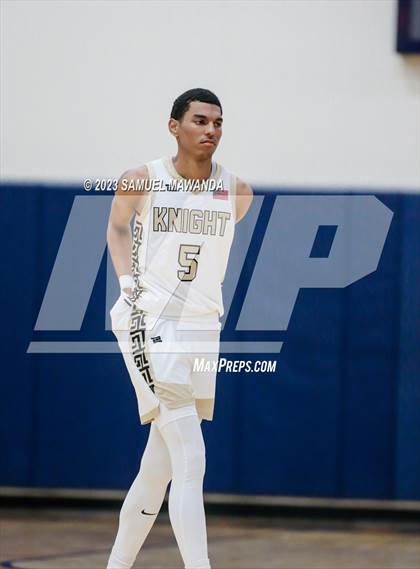 Thumbnail 2 in El Camino Real vs Knight (8th Annual West Valley Tip-Off Classic) photogallery.