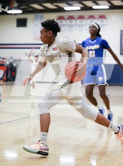 Thumbnail 2 in El Camino Real vs Knight (8th Annual West Valley Tip-Off Classic) photogallery.