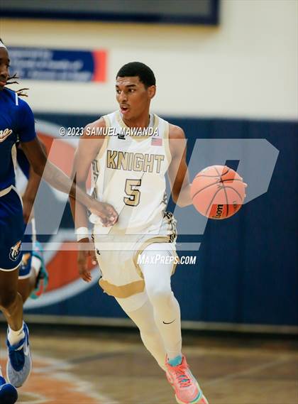 Thumbnail 3 in El Camino Real vs Knight (8th Annual West Valley Tip-Off Classic) photogallery.