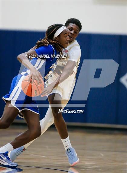 Thumbnail 3 in El Camino Real vs Knight (8th Annual West Valley Tip-Off Classic) photogallery.