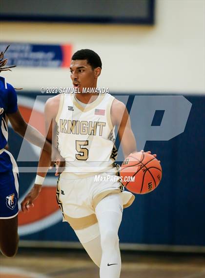 Thumbnail 1 in El Camino Real vs Knight (8th Annual West Valley Tip-Off Classic) photogallery.