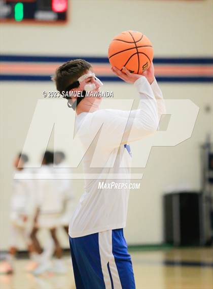 Thumbnail 2 in El Camino Real vs Knight (8th Annual West Valley Tip-Off Classic) photogallery.