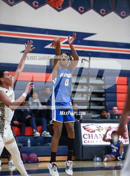 Thumbnail 3 in El Camino Real vs Knight (8th Annual West Valley Tip-Off Classic) photogallery.